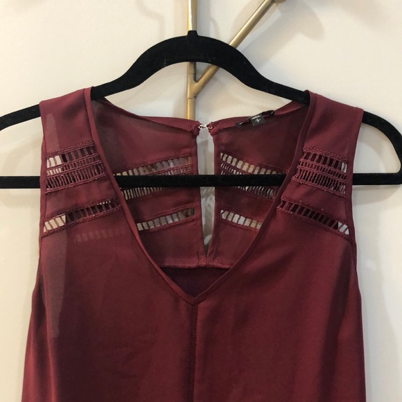 Red top - Picture 2 of 3